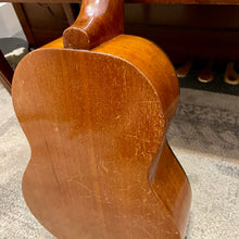 Load image into Gallery viewer, 1950&#39;s Harmony Baritone Ukulele
