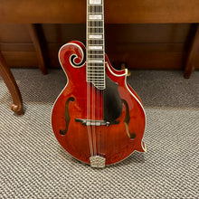 Load image into Gallery viewer, 2023 Eastman MD-615 F Style Mandolin w/pickup
