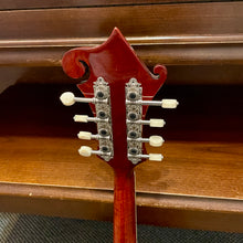 Load image into Gallery viewer, 2023 Eastman MD-615 F Style Mandolin w/pickup
