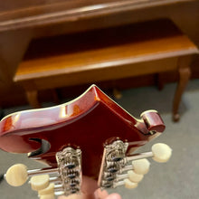 Load image into Gallery viewer, 2023 Eastman MD-615 F Style Mandolin w/pickup
