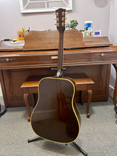 Load image into Gallery viewer, 1968 Gibson Country Western Natural
