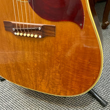 Load image into Gallery viewer, 1968 Gibson Country Western Natural
