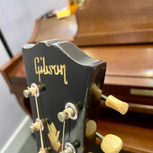 Load image into Gallery viewer, 1968 Gibson Country Western Natural
