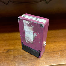 Load image into Gallery viewer, Washburn Soloist Distortion
