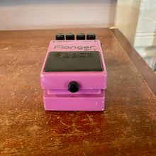 Load image into Gallery viewer, 1980's Flanger BF-2 Purple (Green Label)

