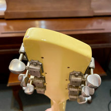 Load image into Gallery viewer, 1978 Rickenbacker 360/12 Rare Whiteglo
