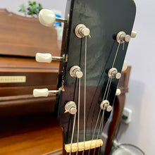 Load image into Gallery viewer, 1959 Supro Thunderstick Silverburst

