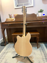 Load image into Gallery viewer, 2001 Rickenbacker 360/12 Maple Glo
