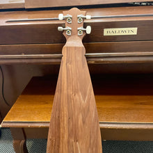 Load image into Gallery viewer, 2008 Robbins Handmade Dulcimer
