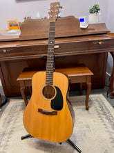 Load image into Gallery viewer, 1978 Martin D-18 Acoustic
