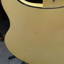 Load image into Gallery viewer, 1978 Rickenbacker 360/12 Rare Whiteglo

