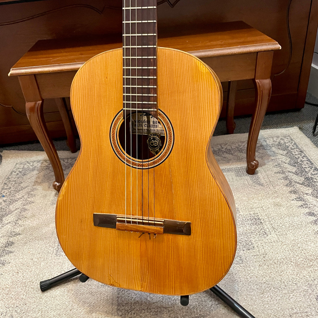 1960's DiGiorgio Classical - Super Son Model