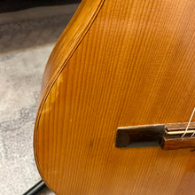 Load image into Gallery viewer, 1960&#39;s DiGiorgio Classical - Super Son Model
