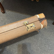 Load image into Gallery viewer, 1958 to mid 1959 Fender Tweed Strat Case
