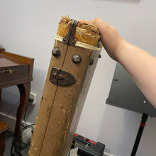Load image into Gallery viewer, 1958 to mid 1959 Fender Tweed Strat Case
