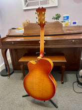 Load image into Gallery viewer, Used Peerless Jazz City Electric Archtop
