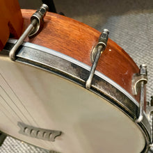 Load image into Gallery viewer, Used Dogwood 5 String Banjo
