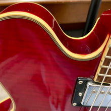 Load image into Gallery viewer, Used Great Guitars Lucky Sound 335 Copy Cherry Red

