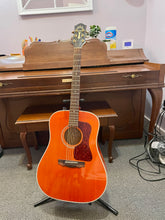 Load image into Gallery viewer, 2001 Guild D-30 TN Orange
