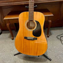 Load image into Gallery viewer, Used Recording King RD-10 Acoustic
