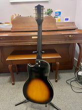 Load image into Gallery viewer, 1960's Kay K1962 Value Leader Sunburst
