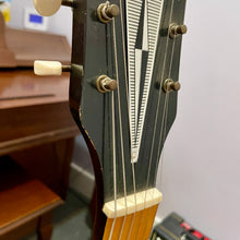 Load image into Gallery viewer, 1960's Kay K1962 Value Leader Sunburst

