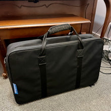Load image into Gallery viewer, Used Pedaltrain Classic 1 Pedalboard and bag
