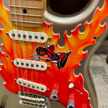 Load image into Gallery viewer, 2020 Fender 75th Anniversary Stratocaster Silver
