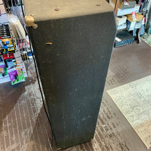 Load image into Gallery viewer, 1970&#39;s Gibson Super Thor Bass Amp
