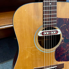Load image into Gallery viewer, 1973 Guild D-35 "Bluegrass" Acoustic
