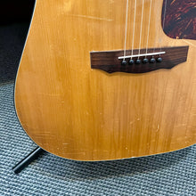 Load image into Gallery viewer, 1973 Guild D-35 "Bluegrass" Acoustic
