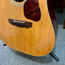 Load image into Gallery viewer, 1973 Guild D-35 "Bluegrass" Acoustic
