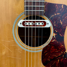 Load image into Gallery viewer, 1973 Guild D-35 "Bluegrass" Acoustic
