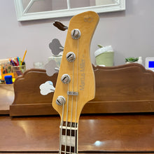 Load image into Gallery viewer, Like New! Marcus Miller Jazz Sire V7 Bass  Black
