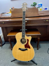 Load image into Gallery viewer, 2000 Taylor 814ce Classic Grand Auditorium
