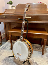 Load image into Gallery viewer, 1920&#39;s Langstile Deluxe Tenor Banjo
