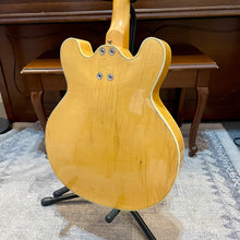 Load image into Gallery viewer, 1960&#39;s Mosrite Celebrity 1 Hollowbody
