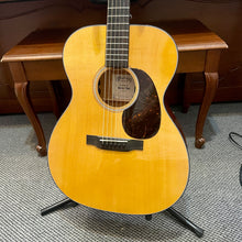Load image into Gallery viewer, 2025 Martin 000E Retro Plus
