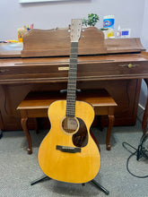Load image into Gallery viewer, 2025 Martin 000E Retro Plus
