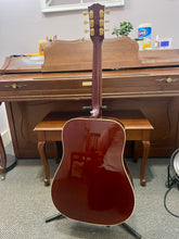 Load image into Gallery viewer, 2024 Gibson Hummingbird Natural
