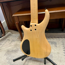 Load image into Gallery viewer, 1994 Pedulla Fretless 5 String Bass
