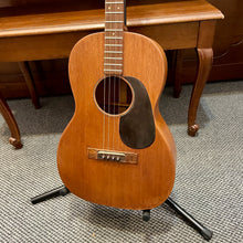 Load image into Gallery viewer, 1951 Martin 5-15T Tenor Guitar
