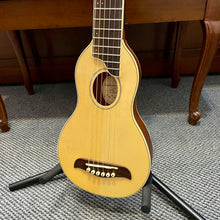 Load image into Gallery viewer, Used Washburn RO-10 Rover Travel Guitar
