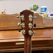 Load image into Gallery viewer, Used Fender Paramount Series PM-3 Deluxe
