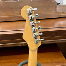 Load image into Gallery viewer, 1994 Fender Duo Sonic  Black
