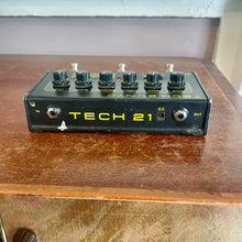Load image into Gallery viewer, Used Tech 21 Sansamp Bass Driver D.I.
