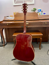 Load image into Gallery viewer, c.1973-75 Gibson Hummingbird
