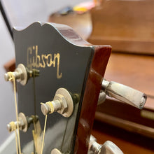 Load image into Gallery viewer, c.1973-75 Gibson Hummingbird
