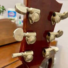 Load image into Gallery viewer, c.1973-75 Gibson Hummingbird
