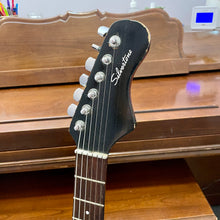 Load image into Gallery viewer, 1960's Silvertone 1450L Hornet

